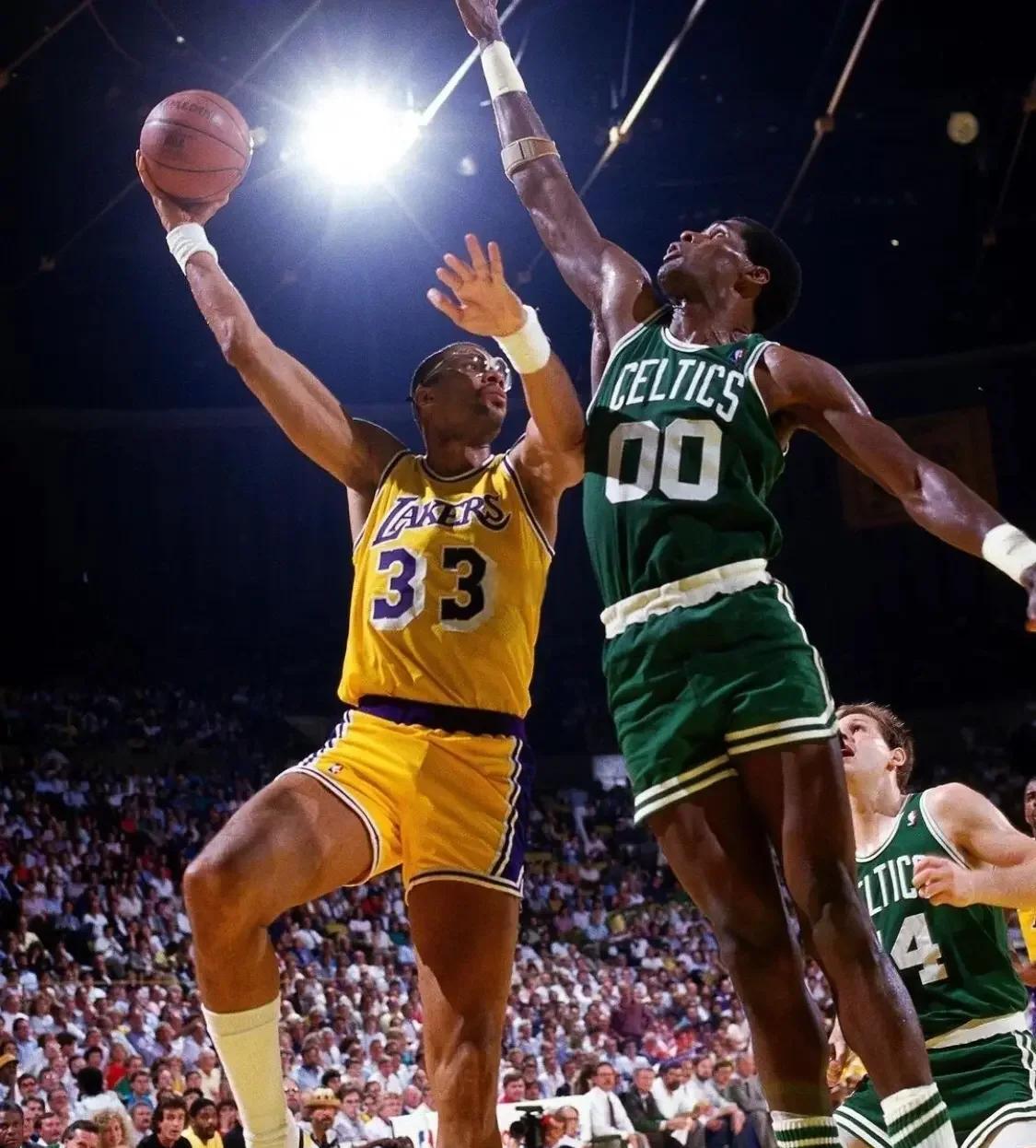 nba历史球星排名,nba历史球星排名从什么时候开始拍