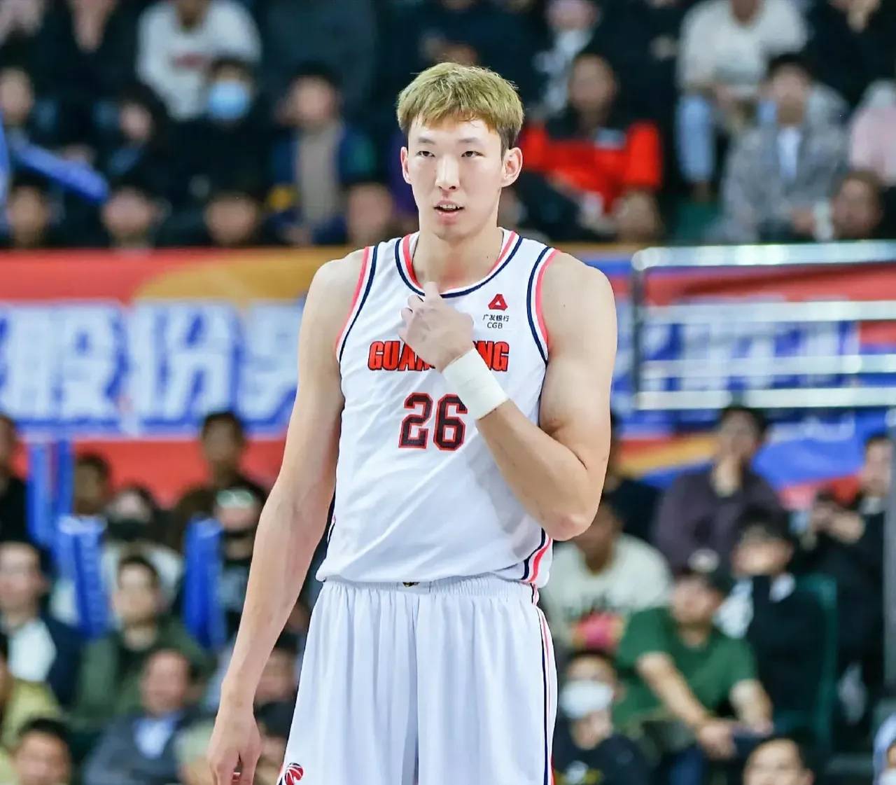 周琦nba集锦,周琦nba得分集锦