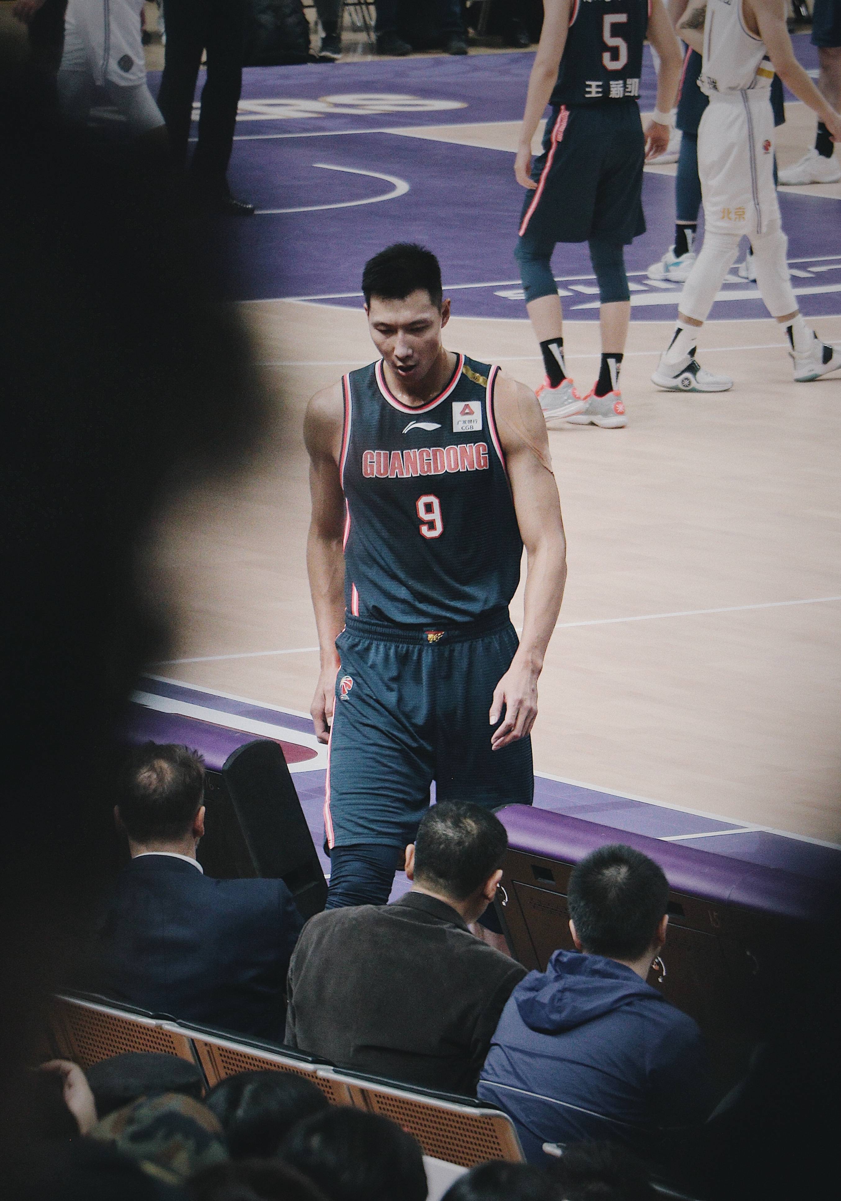 易建联nba集锦,易建联nba20+