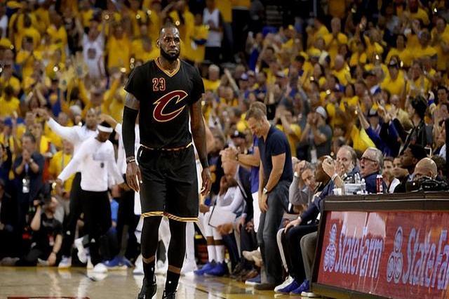 nba2017总决赛,NBA2017总决赛勇士VS骑士回放