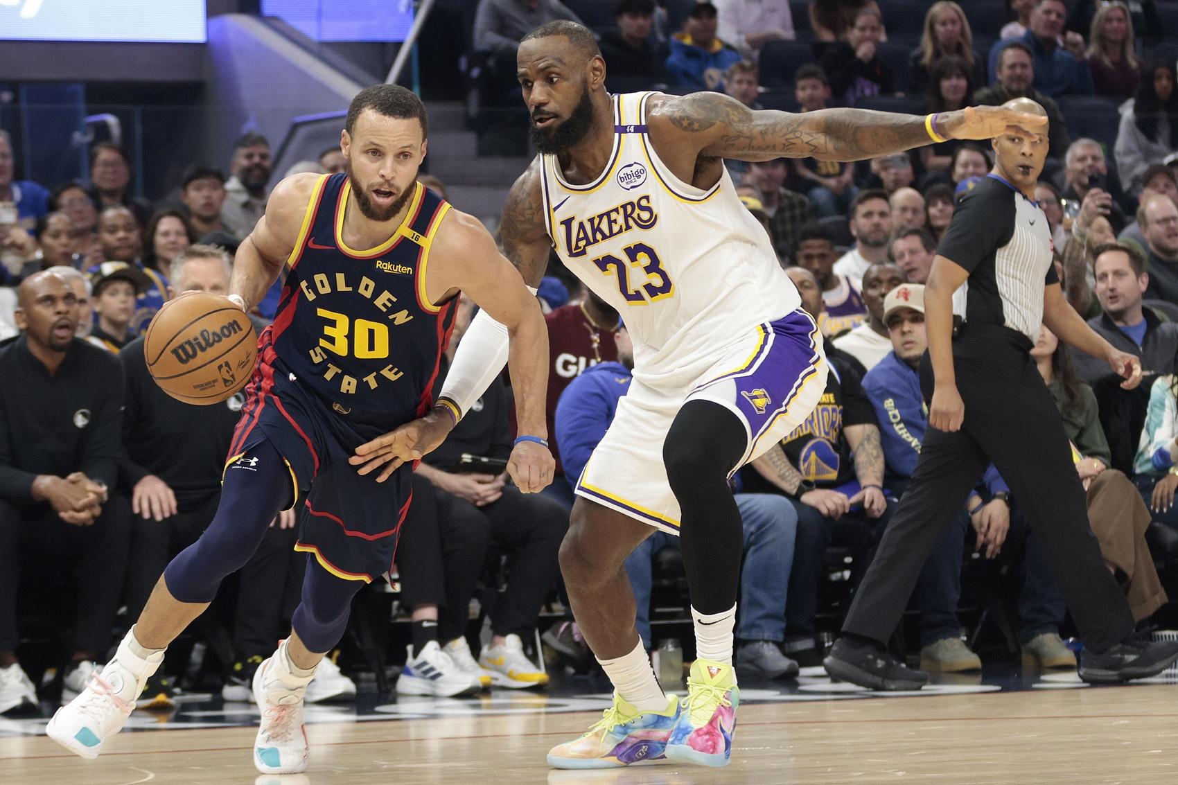 nba湖人勇士季前赛,nba季前赛湖人对战勇士在线观看