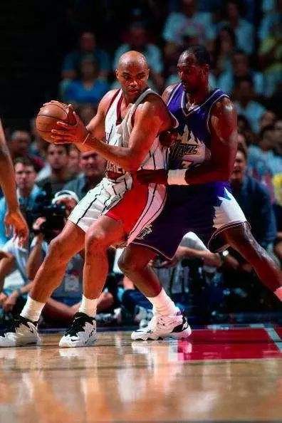 百事通nba,jrs低调看球免费高清直播