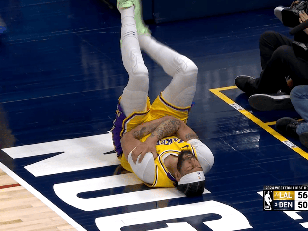 nba受伤视频,nba受伤的照片