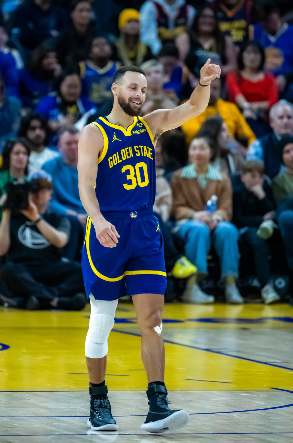 NBA勇士图片,nba勇士球员名单和照片