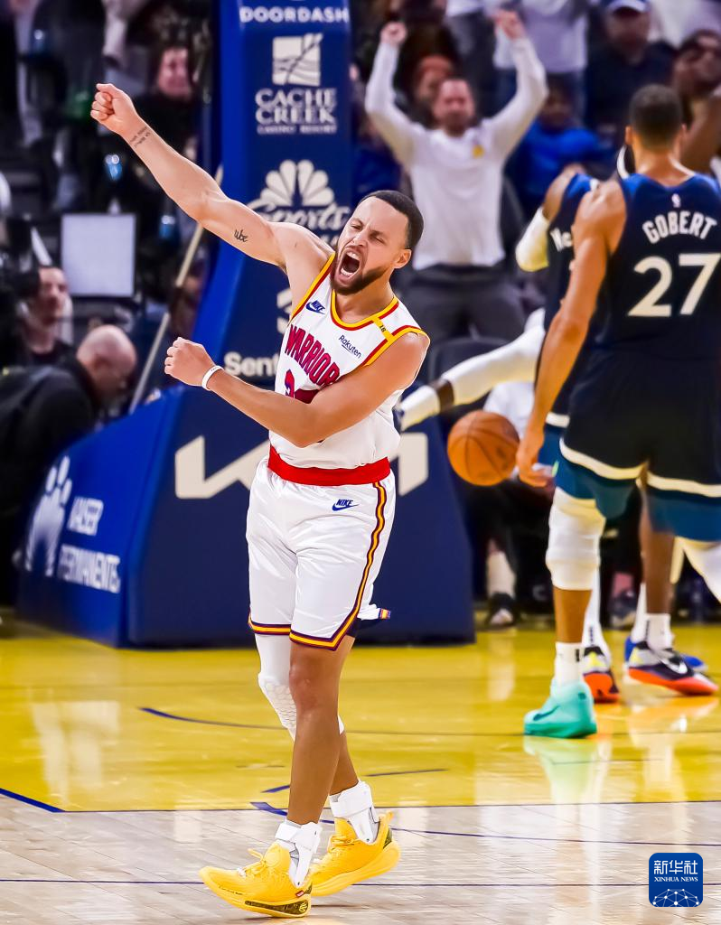 NBA勇士图片,nba勇士球员名单和照片