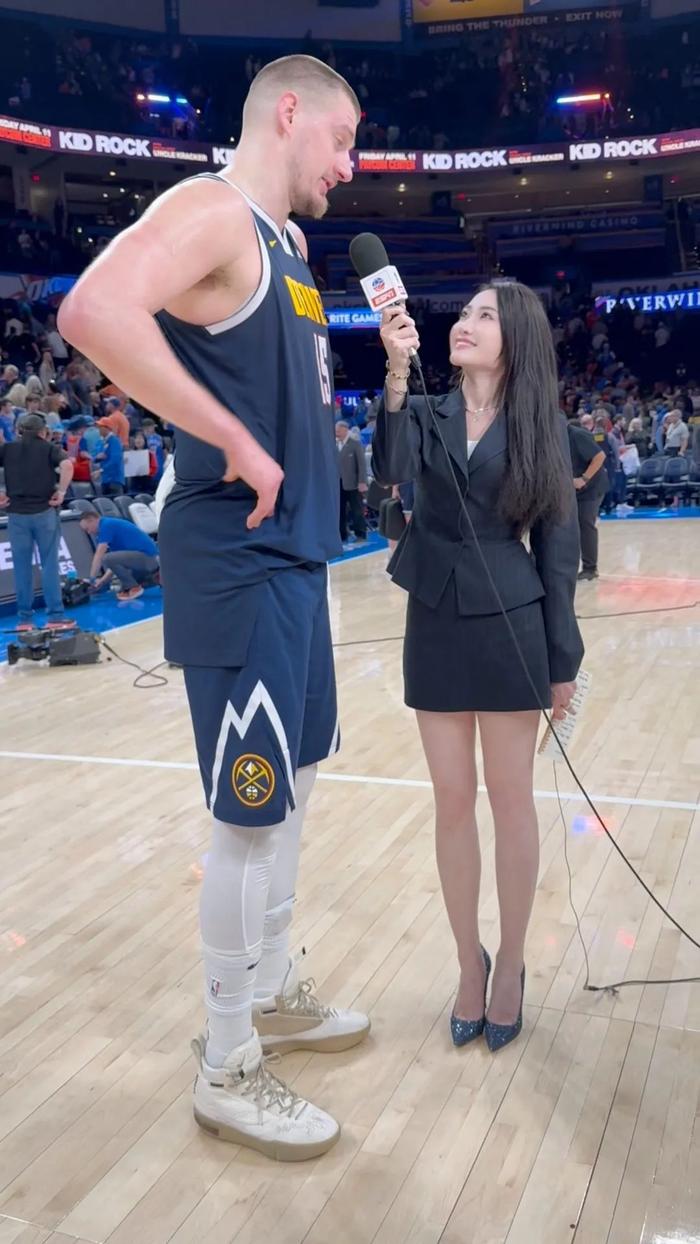 中国nba女记者,nba女记者doris burke